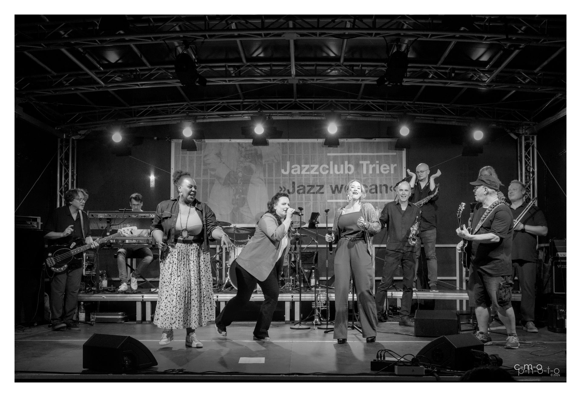 2026.05.22 DE Trier JaD Black Porta Project